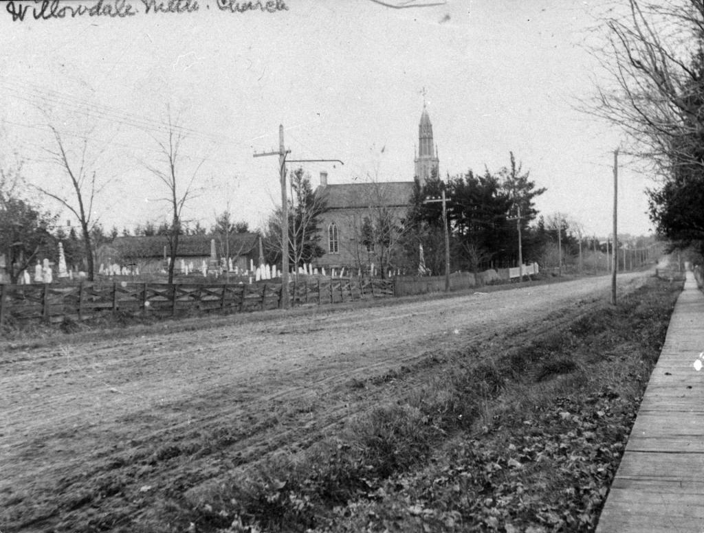 Land donated by Jacob Cummer for a chapel and an adjoining cemetery.  In the foreground, looking south on Yonge Street . Photo credit: Toronto Public Library
